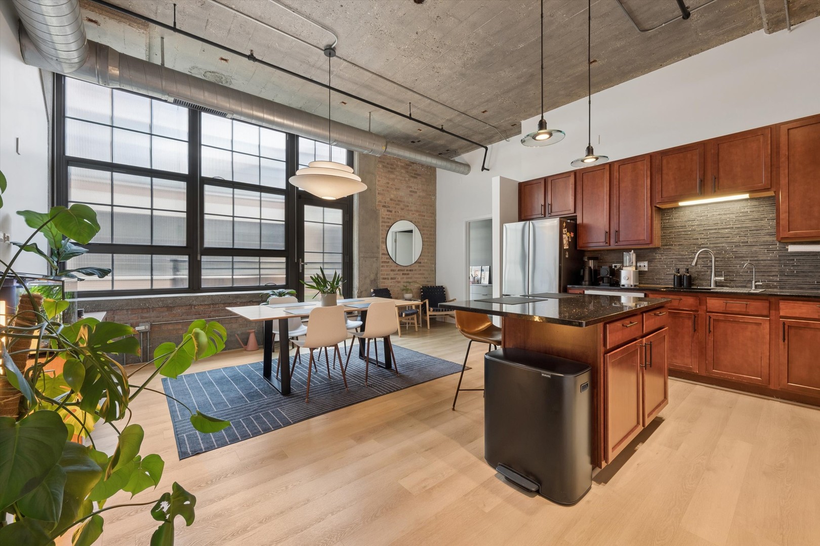 3963 West Belmont Avenue Chicago IL 60618