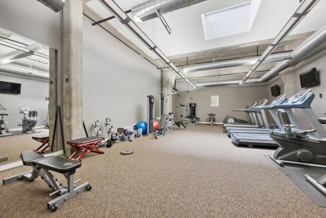 3963 West Belmont Avenue Chicago IL 60618