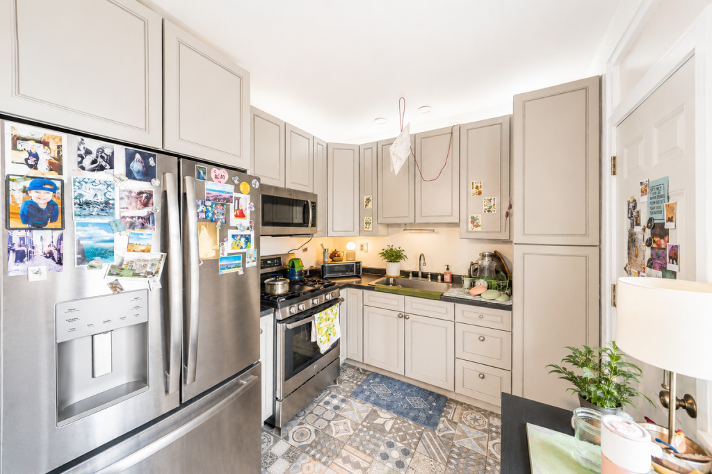 1707 West Wallen Avenue Chicago IL 60626