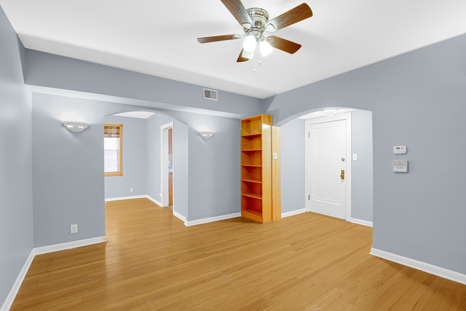 10433 South Hale Avenue Chicago IL 60643
