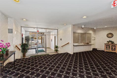 245 South Park Lane Palatine IL 60074