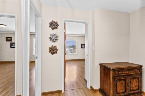 245 South Park Lane Palatine IL 60074