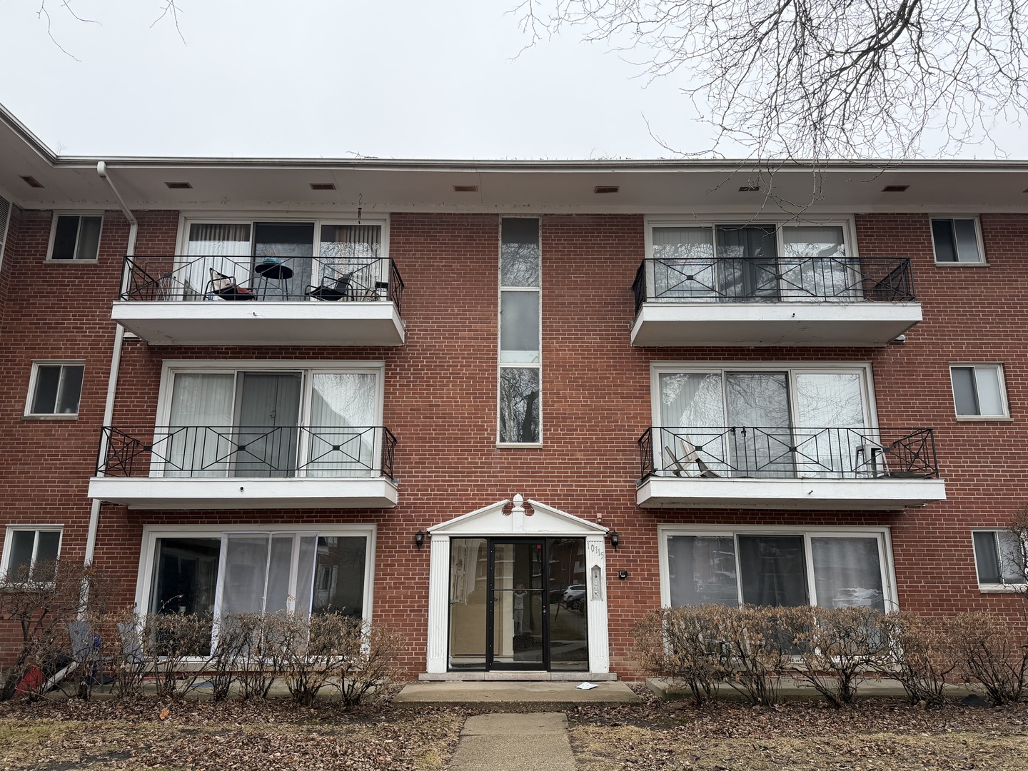 10115 Old Orchard Court Skokie IL 60076