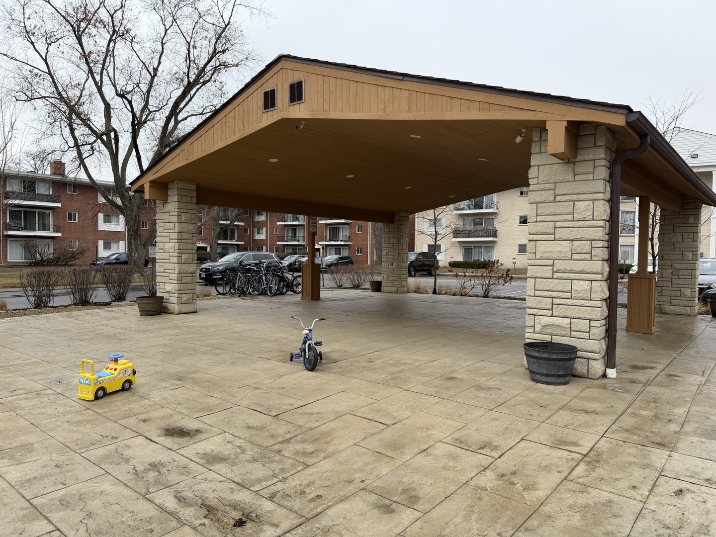 10115 Old Orchard Court Skokie IL 60076