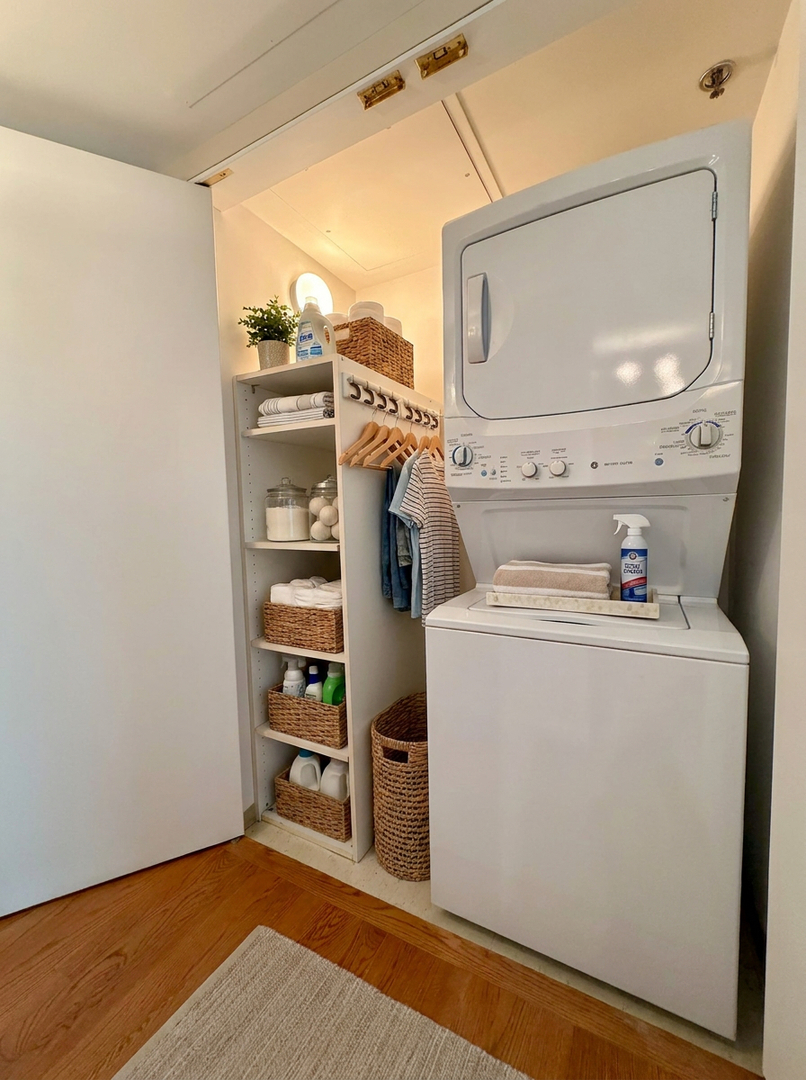 57 East Delaware Place Chicago IL 60611