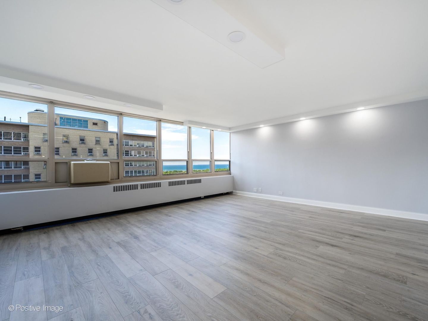 3950 North Lake Shore Drive Chicago IL 60613