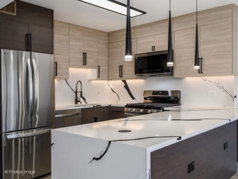 3950 North Lake Shore Drive Chicago IL 60613