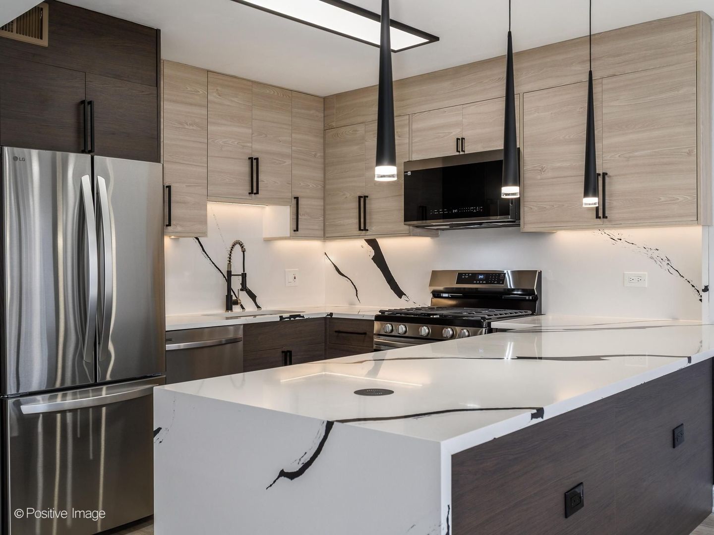 3950 North Lake Shore Drive Chicago IL 60613