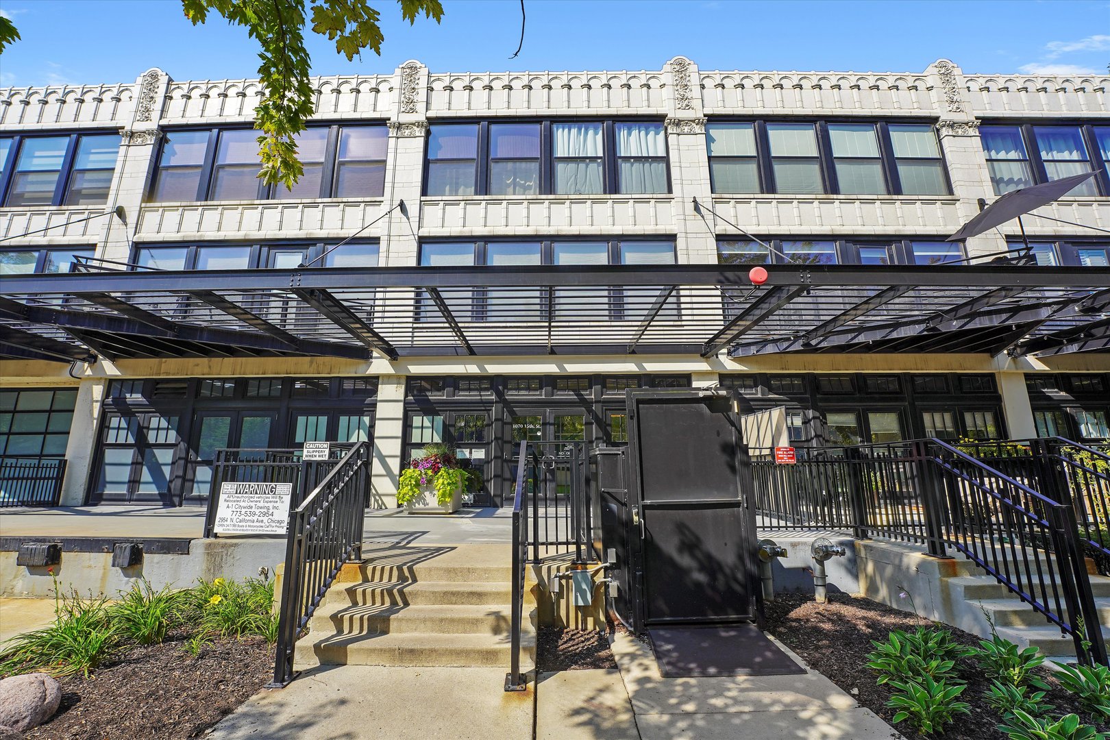1070 West 15th Street Chicago IL 60608