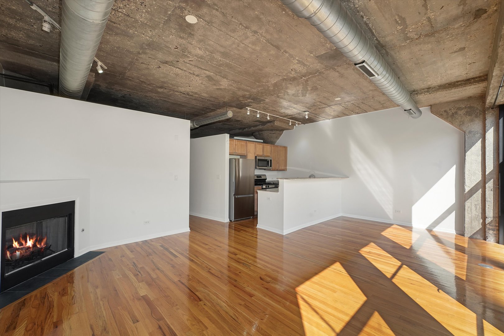 1070 West 15th Street Chicago IL 60608