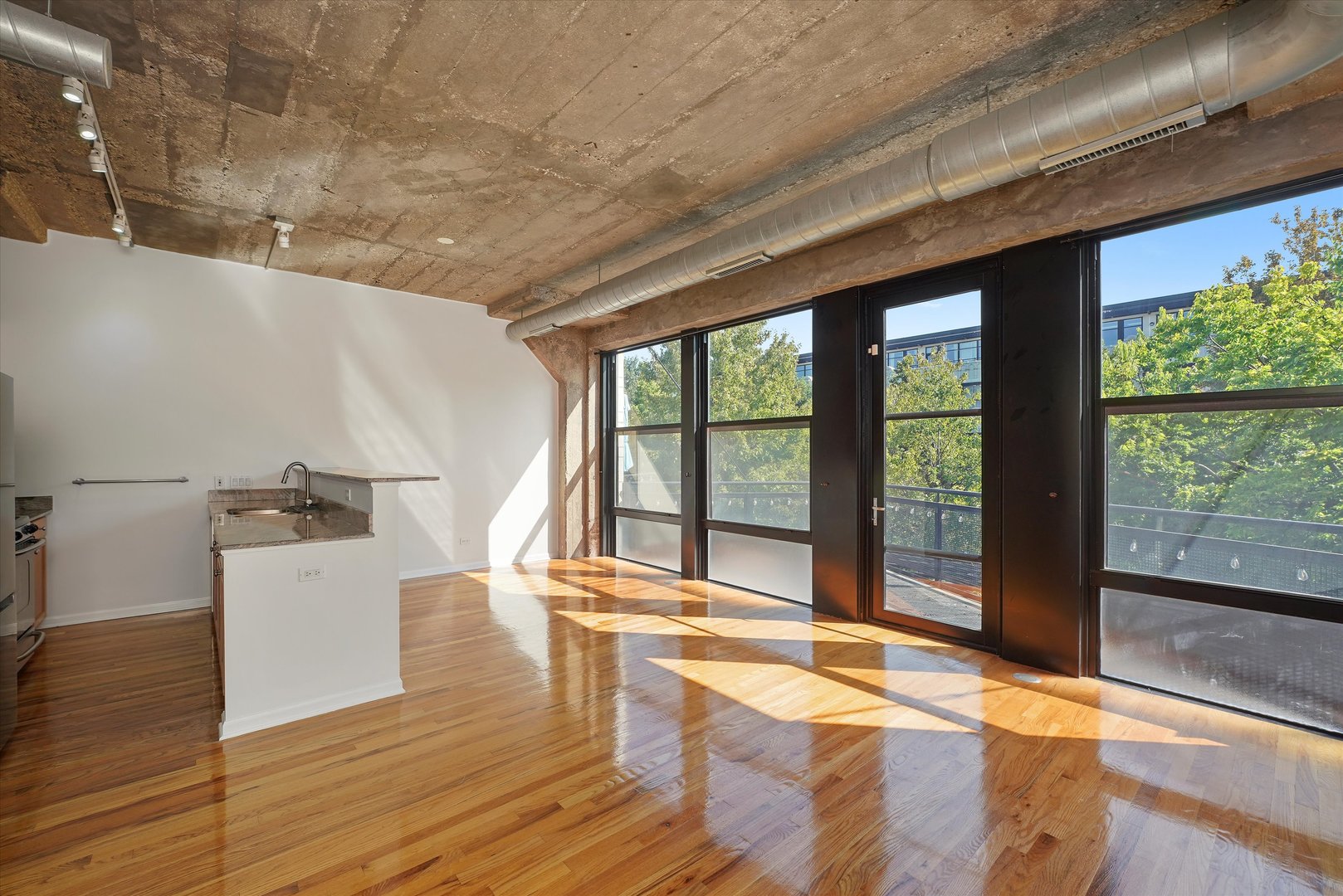1070 West 15th Street Chicago IL 60608