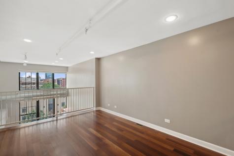 70 East 18th Street Chicago IL 60616