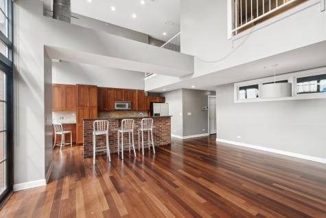 70 East 18th Street Chicago IL 60616