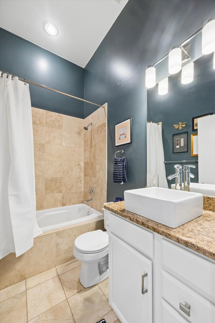 2212 West North Avenue Chicago IL 60647