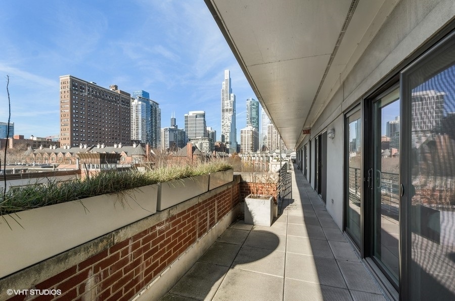 1507 South Prairie Avenue Chicago IL 60605