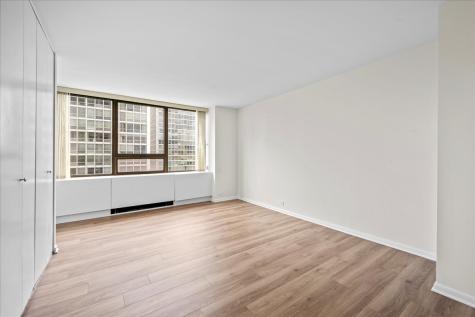 2800 North Lake Shore Drive Chicago IL 60657