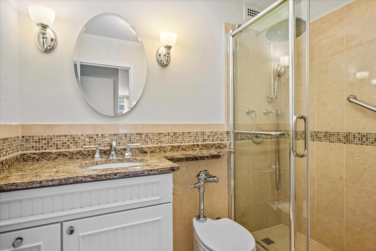 2800 North Lake Shore Drive Chicago IL 60657