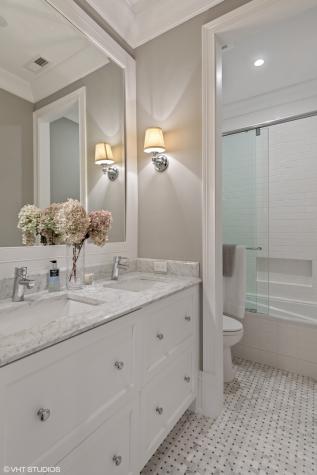 1905 North Bissell Street Chicago IL 60614