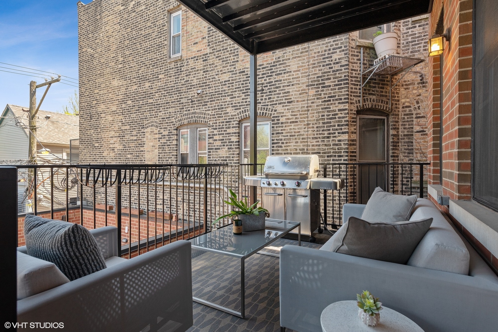 1905 North Bissell Street Chicago IL 60614