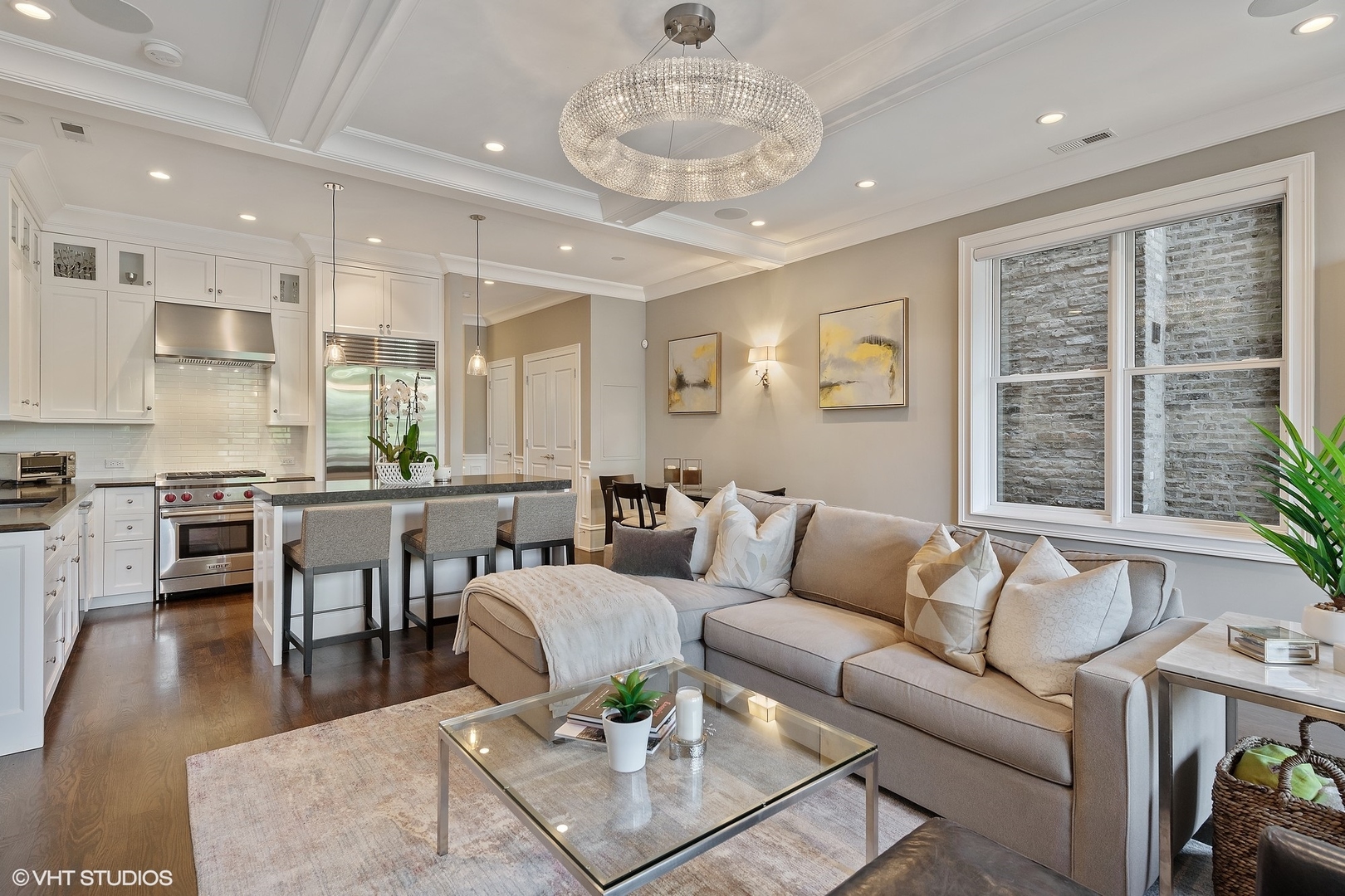 1905 North Bissell Street Chicago IL 60614