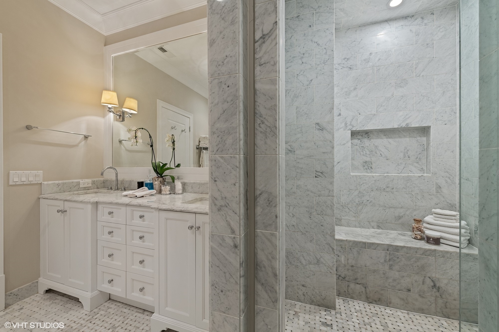 1905 North Bissell Street Chicago IL 60614