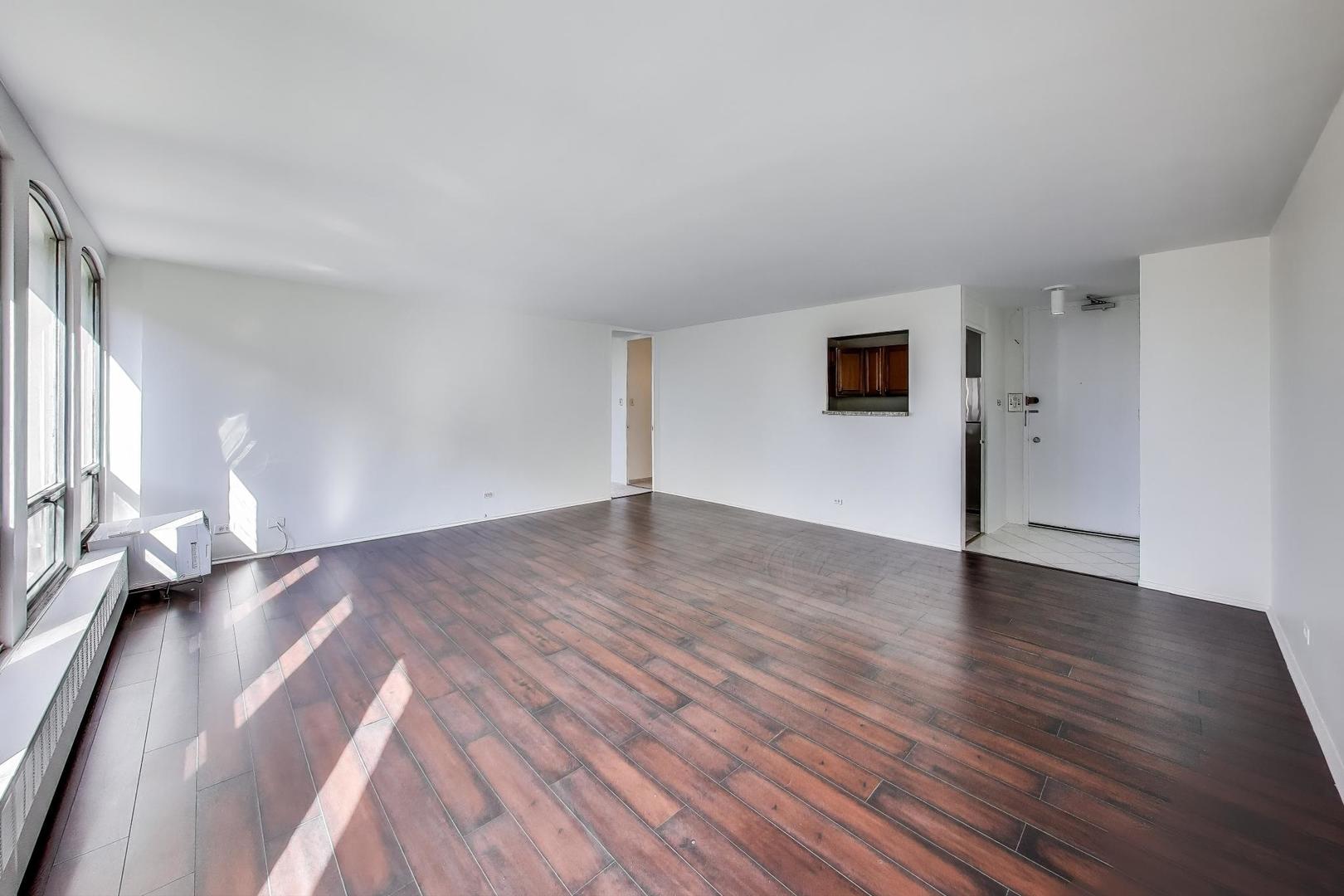 1401 East 55th Street Chicago IL 60615
