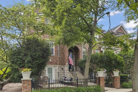 928 Shandrew Drive Naperville IL 60540