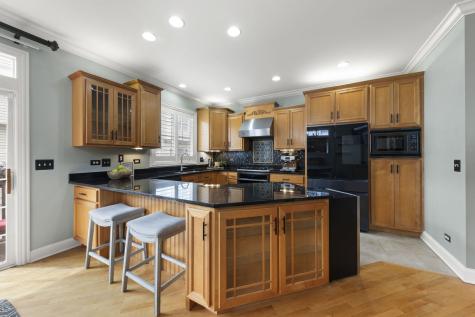 928 Shandrew Drive Naperville IL 60540