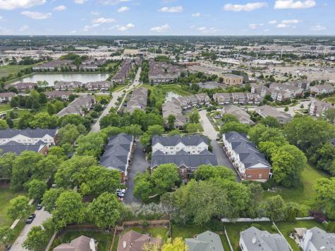928 Shandrew Drive Naperville IL 60540