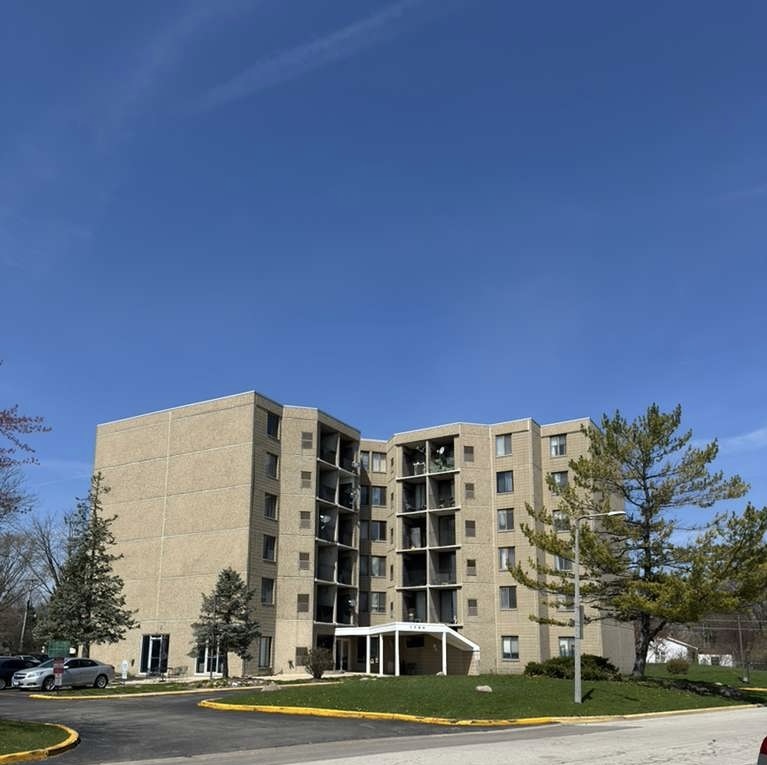 1750 North Marywood Avenue Aurora IL 60505