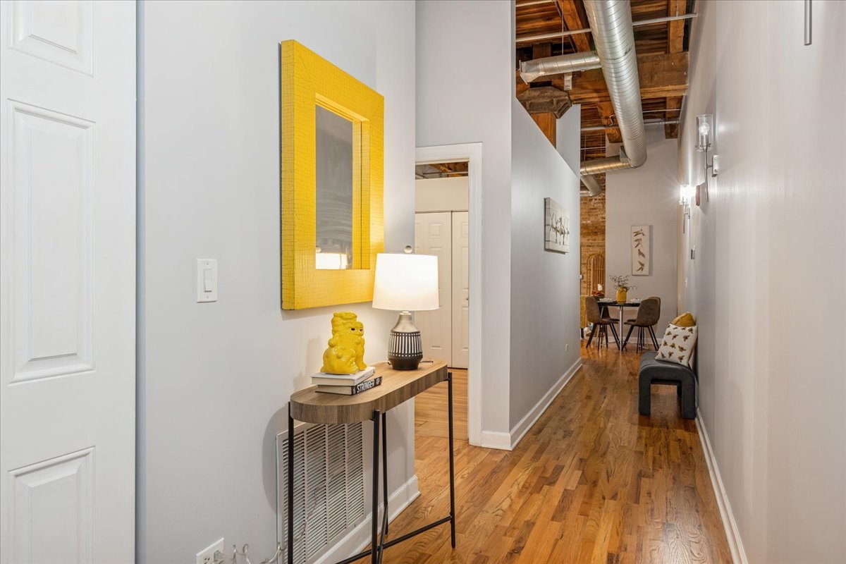 824 West Superior Street Chicago IL 60642