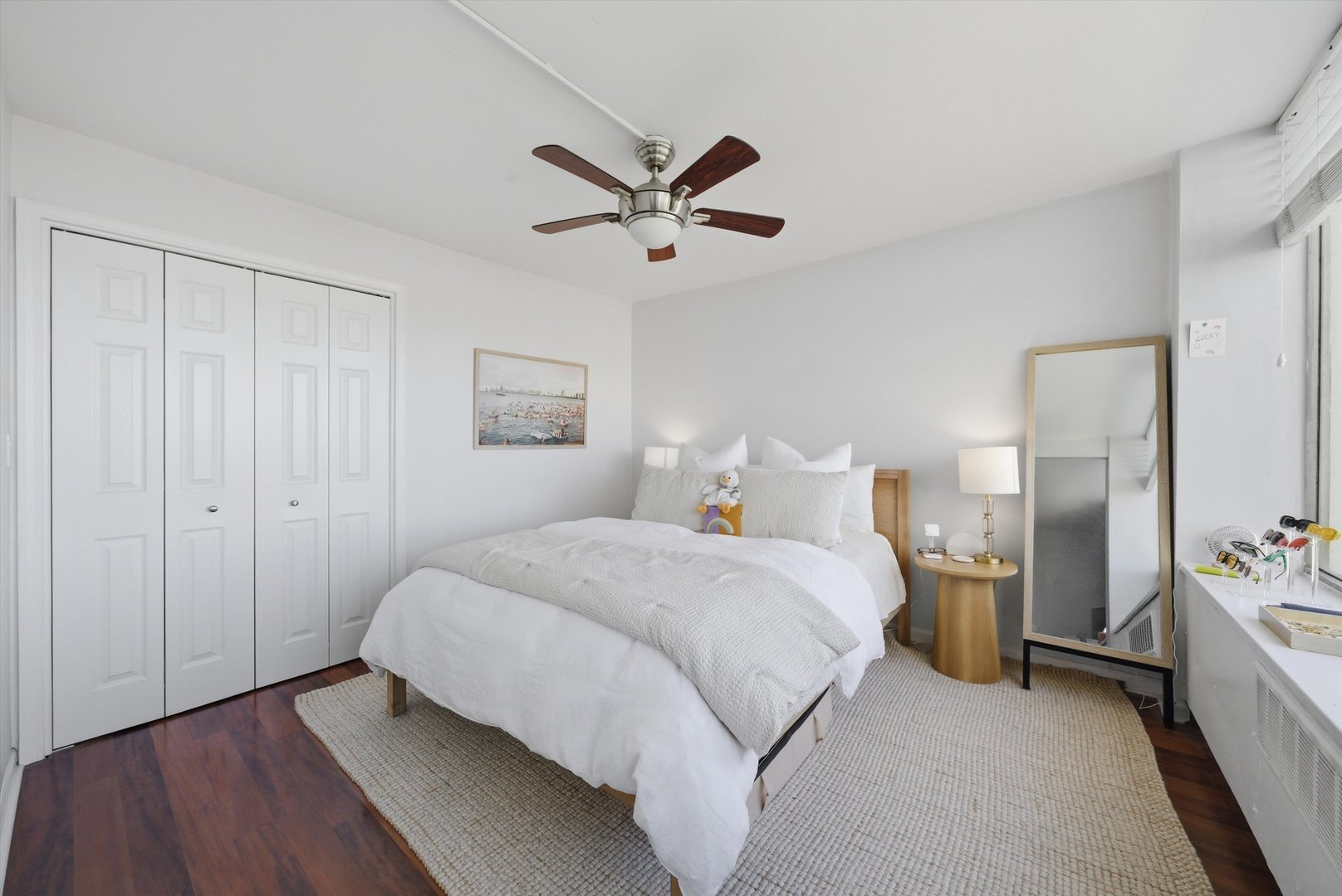 1455 North Sandburg Terrace Chicago IL 60610
