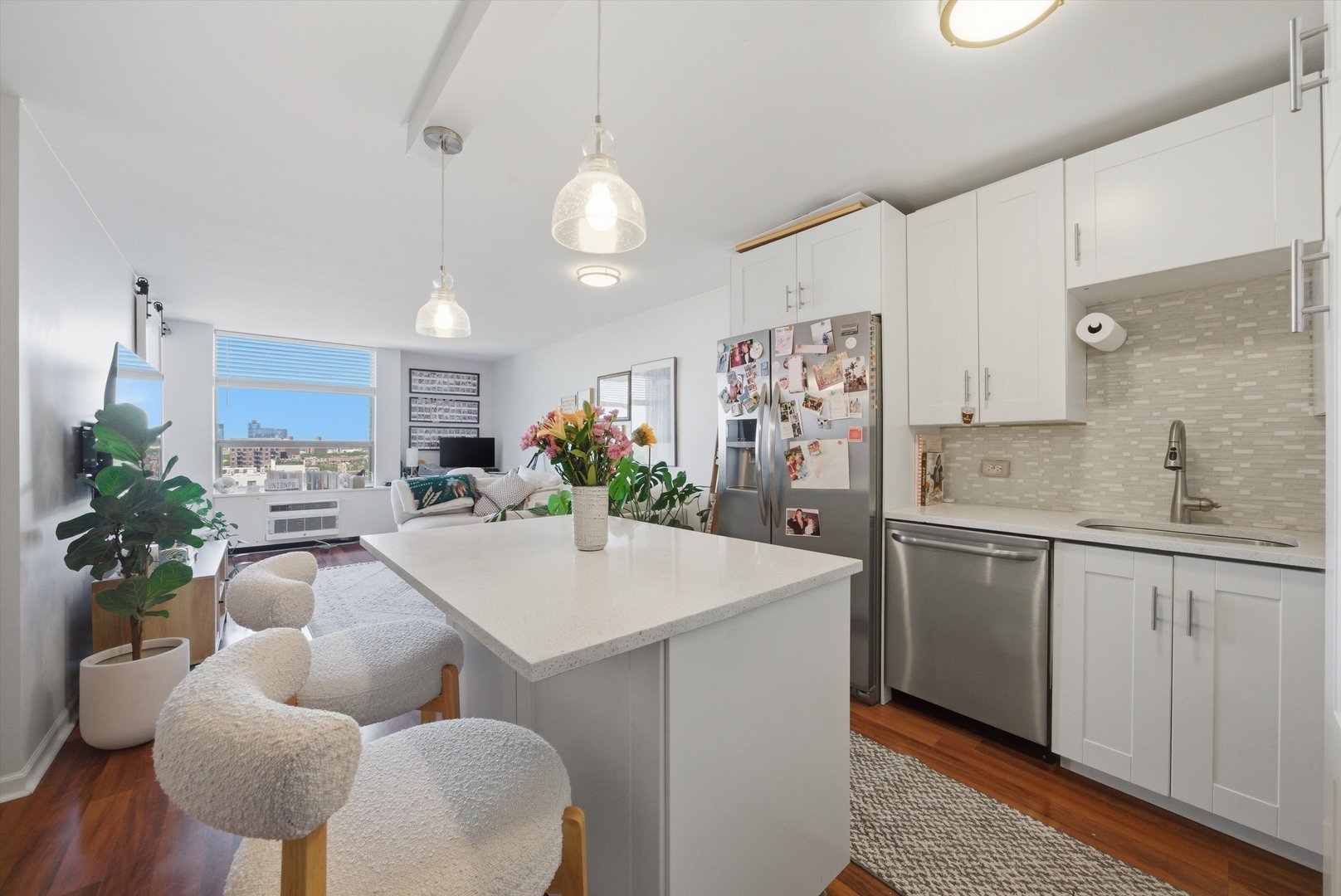 1455 North Sandburg Terrace Chicago IL 60610