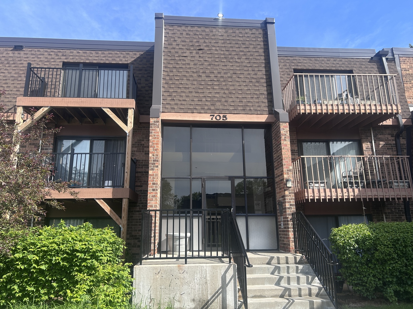 705 Tipperary Court Schaumburg IL 60193