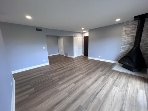 705 Tipperary Court Schaumburg IL 60193