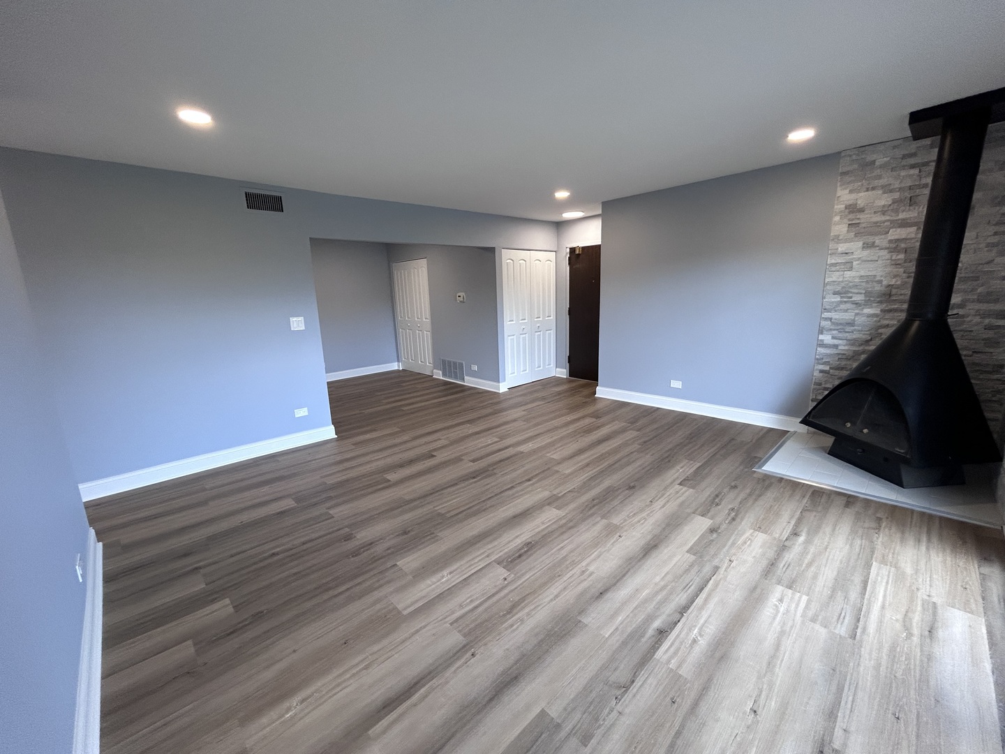 705 Tipperary Court Schaumburg IL 60193