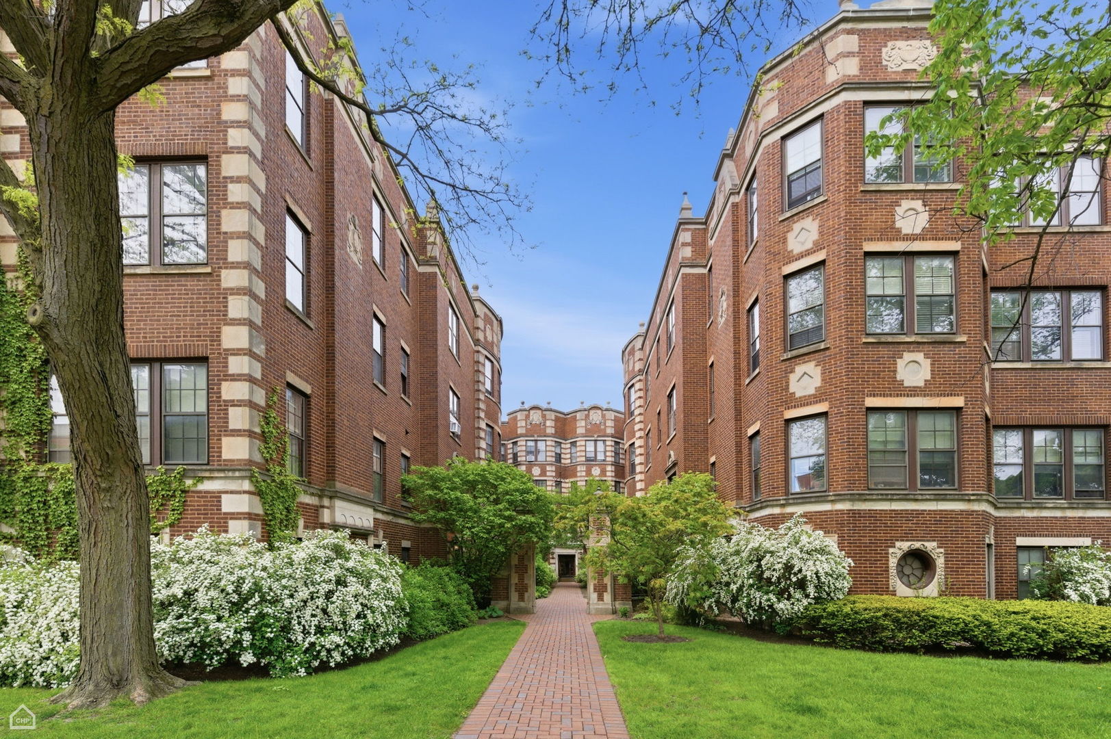356 Ridge Avenue Evanston IL 60202
