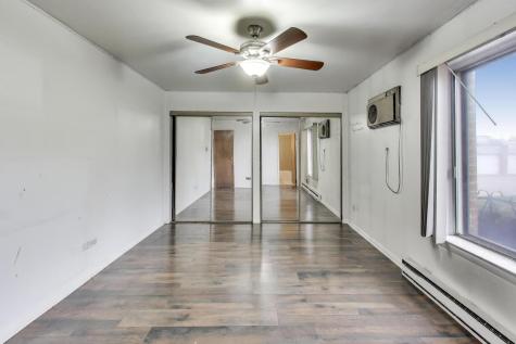 931 West Arquilla Drive Glenwood IL 60425