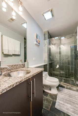 1625 West Ainslie Street Chicago IL 60640