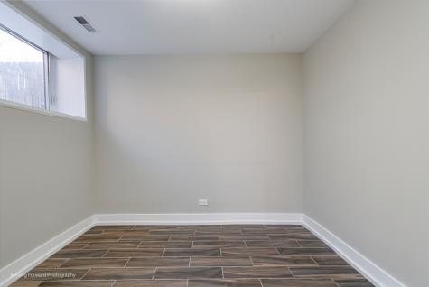 1625 West Ainslie Street Chicago IL 60640