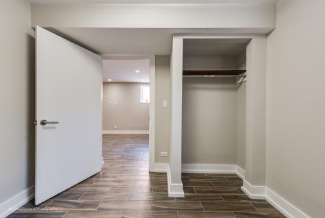 1625 West Ainslie Street Chicago IL 60640