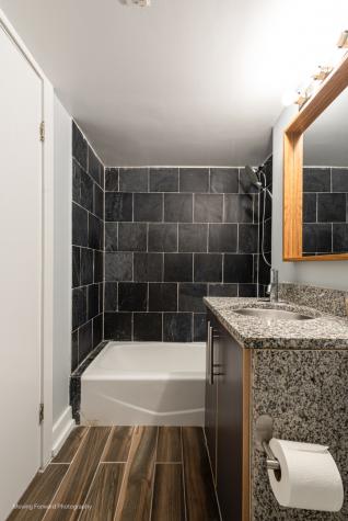 1625 West Ainslie Street Chicago IL 60640