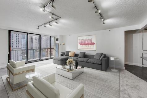 10 East Ontario Street Chicago IL 60611