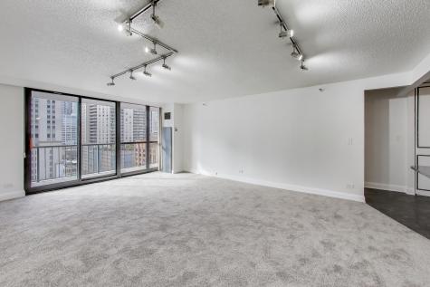 10 East Ontario Street Chicago IL 60611