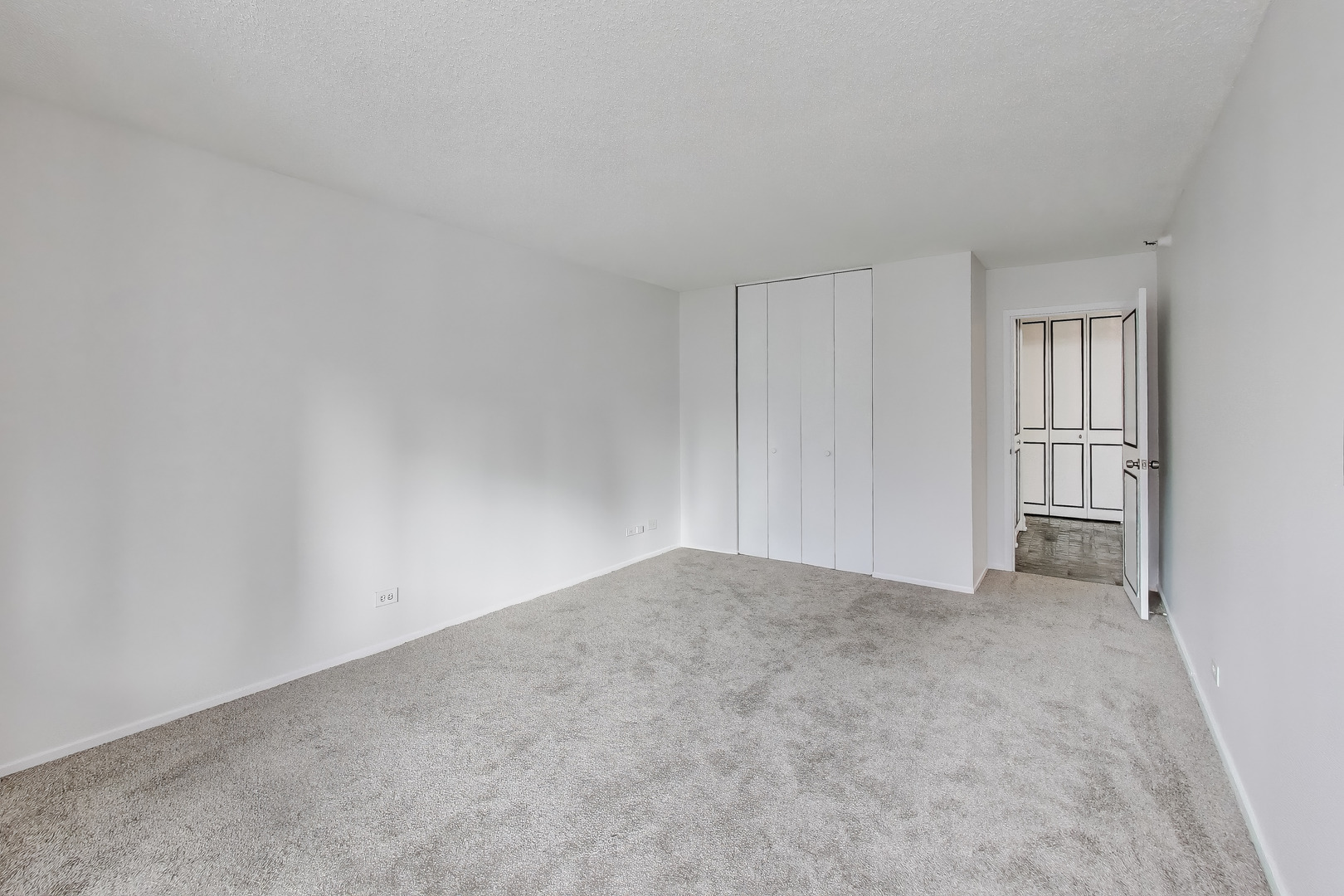 10 East Ontario Street Chicago IL 60611