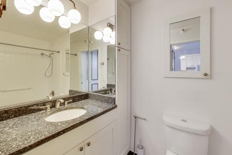 10 East Ontario Street Chicago IL 60611