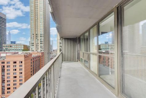 10 East Ontario Street Chicago IL 60611