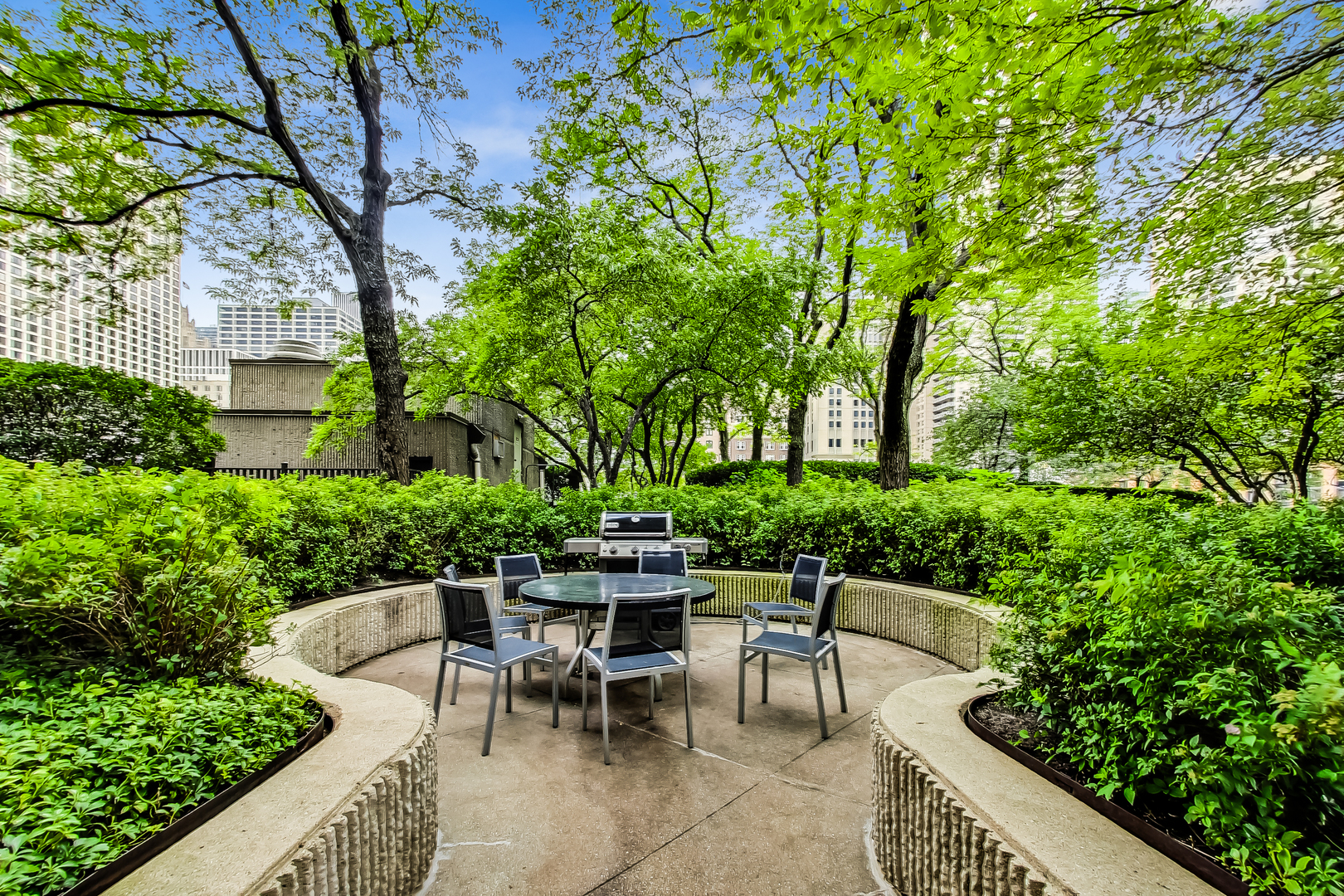 10 East Ontario Street Chicago IL 60611
