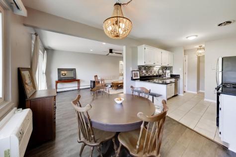 2640 North Windsor Drive Arlington Heights IL 60004