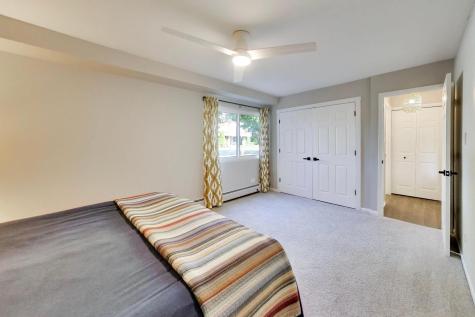 2640 North Windsor Drive Arlington Heights IL 60004